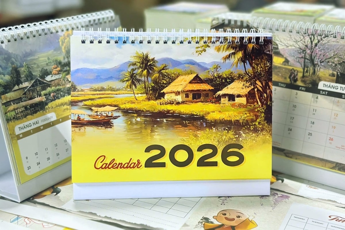 In lịch để bàn theo phôi sẵn