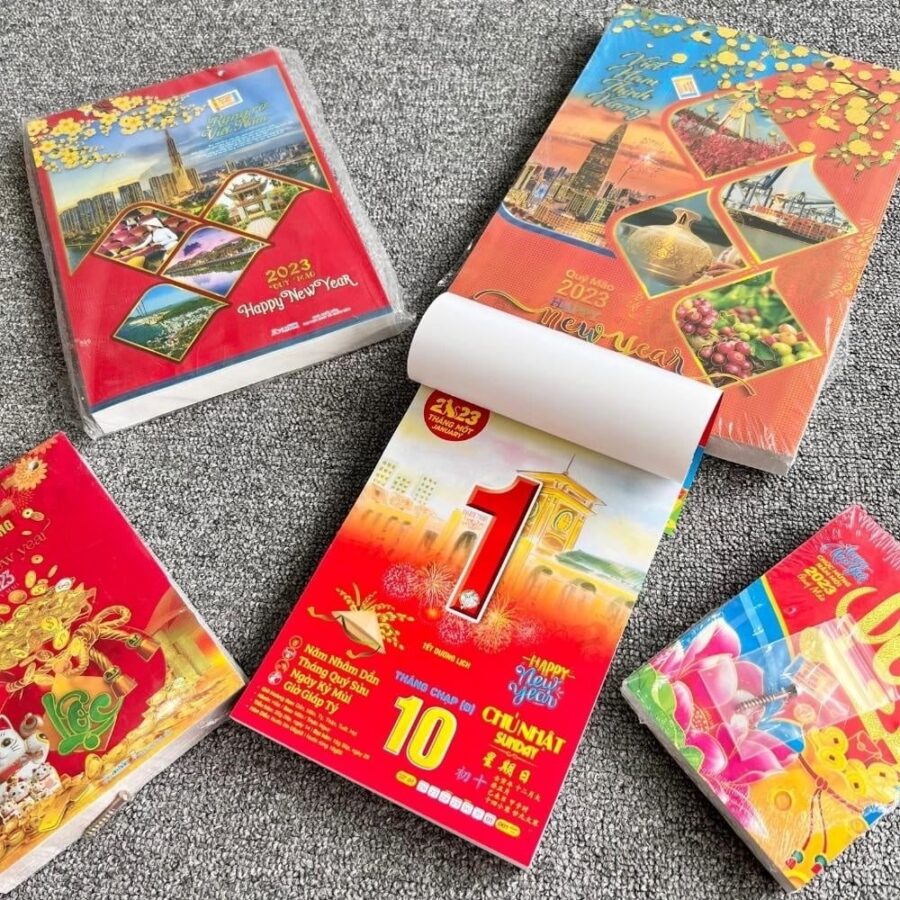 In lịch tết nhiều màu
