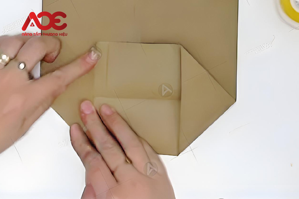 Cách làm túi giấy có quai tại nhà